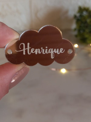 Etiqueta em acrílico prata | nuvem 4x2,5cm | 20 unidades