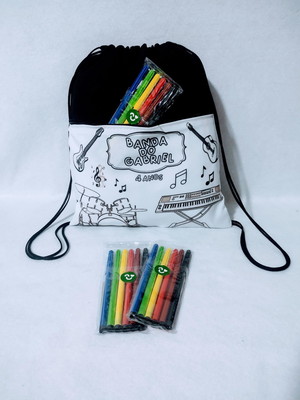 Mochila de colorir com canetinhas musica