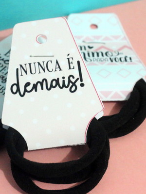 Combo 50 tags + 50 amarradores/xuxinhas para cabelo/ brinde