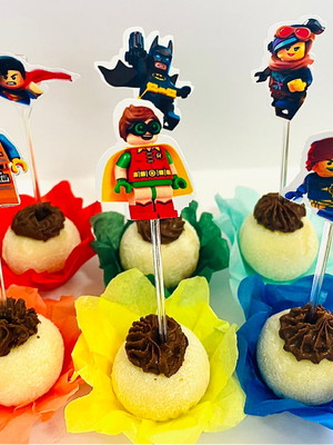 Forminhas lego e toppers