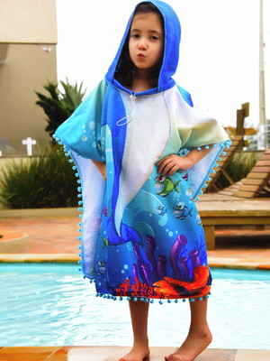Toalha poncho com capuz personalizada - tubarão