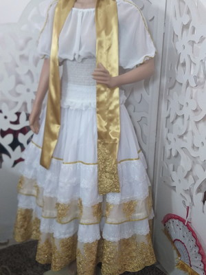 Conjunto crepe com renda bordada