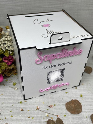 Caixa mdf pix sapatinho acrilico leitoso