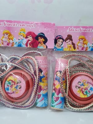 Kit corda personalizado e ioio princesas