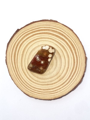 Calcedonia vermelha c/ cristobalita
