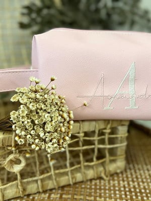 Necessaire bordada box