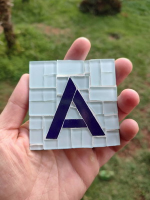 Quadro em mosaico - letra a