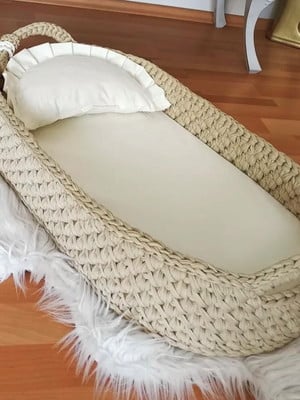 Trocador de fralda para bebê em crochê