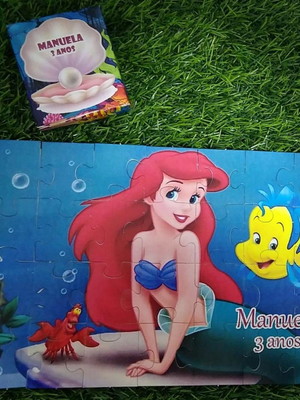 Quebra cabeça personalizado pequena sereia ariel