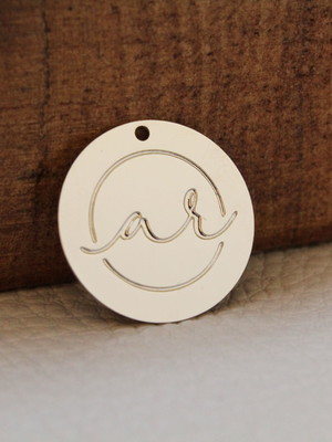 Tag de metal (2cm x 2cm) 300un.