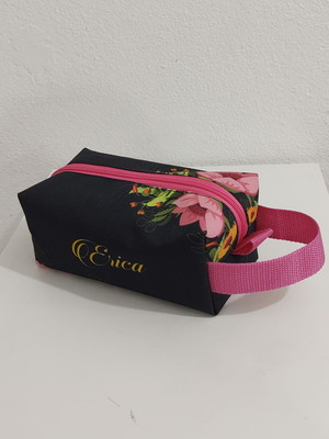 Necessaire box personalizada lembrancinha flores com alça