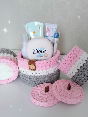 Kit higiene bebê em crochê com fio de malha