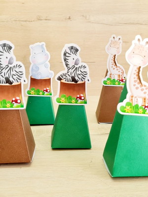 Cone lembrancinha safari com 10-itens