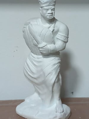Imagem ogum 25cm em gesso cru