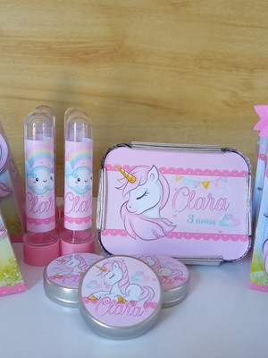 Combo unicórnio com 80 lembranças personalizadas
