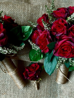 Buque e mini buque de rosas