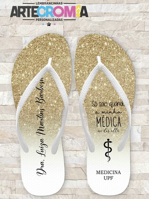 Chinelo formatura de medicina efeito glitter dourado