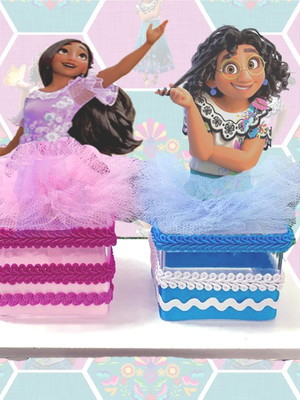 Caixinhas decoradas com apliques