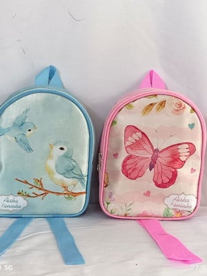 Mochila personalizada jardim passaros borboletaslembrancinha
