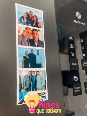 Tirinha de fotos magnética com 4 fotos