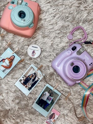 Polaroid em varal (10 fotos)