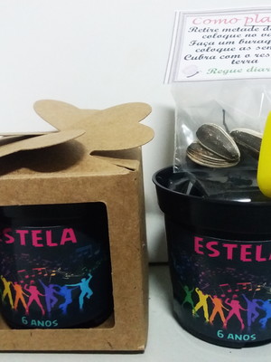 Lembrancinha para plantar neon
