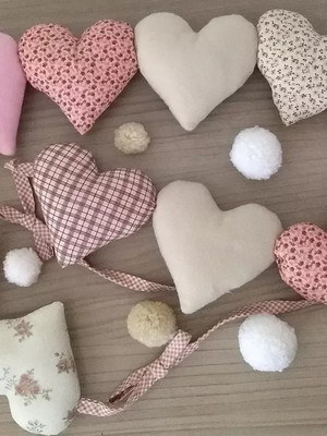 Varal decorativo para berço - corações