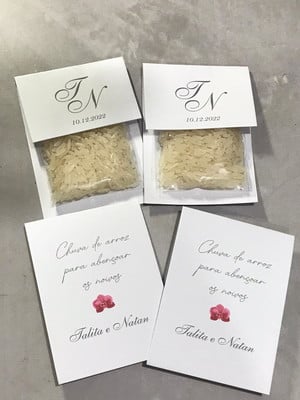 Chuva de arroz personalizada