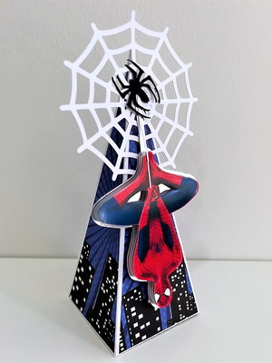 Caixa piramide homem aranha