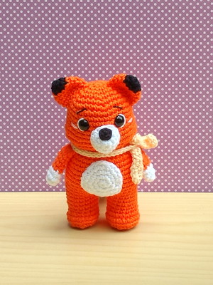 Raposa kaká (coleção bosque) amigurumi