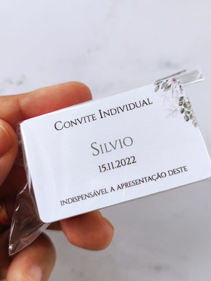 Convite individual com os nomes do convidado