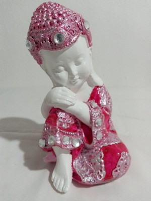 Buda em gesso pensativo