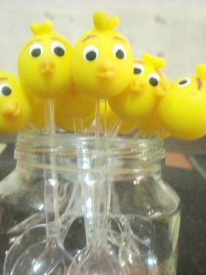 20 mini colheres pintinho amarelinho