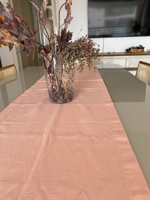 Caminho de mesa salmão 2,46mx45cm