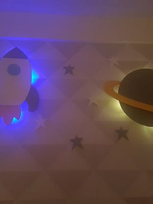 Decoração maternidade foguete com iluminação de led