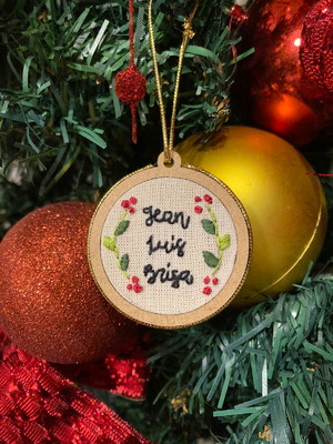 Enfeite de natal bordado personalizado