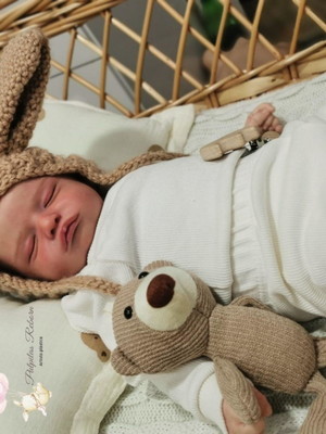 Bebê reborn rosalie sem cabelinho artesanal