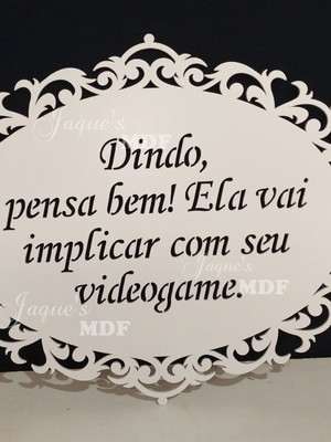 Placa oval vazada personalizada