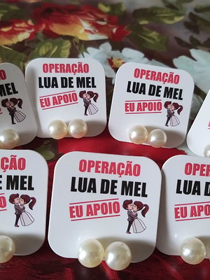 20 brinco de pérola com tag operação lua de mel