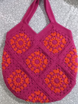 Bolsa de crochê granny square
