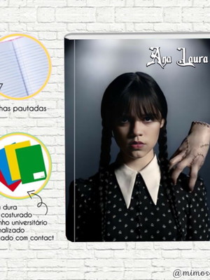 Caderno brochura - wandinha addams