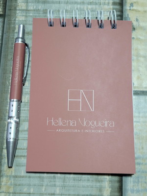 Kit bloquinho e caneta com logo