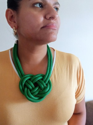 Max colar de corda nautica nó verde dianne mulher chic