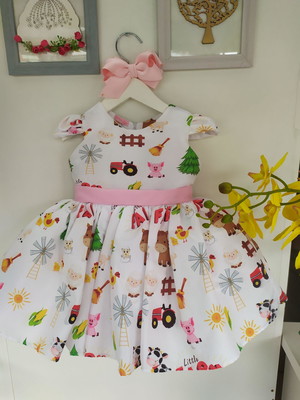 Vestido luxo - fazendinha fundo branco