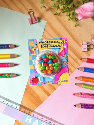 Card com coloreti- volta as aulas