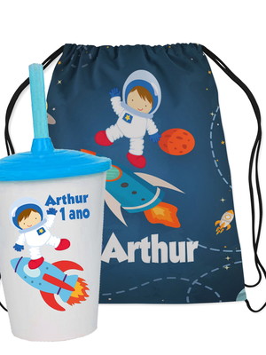 Mochilinha e copo twister astronauta