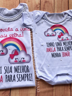 Camiseta promovida a irmã mais velha e body irma mais nova