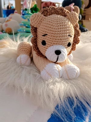 Leão amigurumi