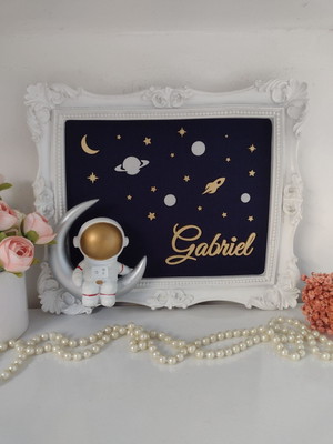 Enfeite de porta maternidade e quarto do bebê astronauta