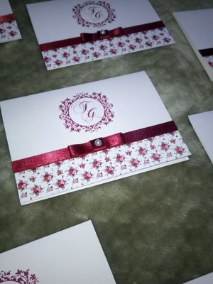 Convite floral marsala